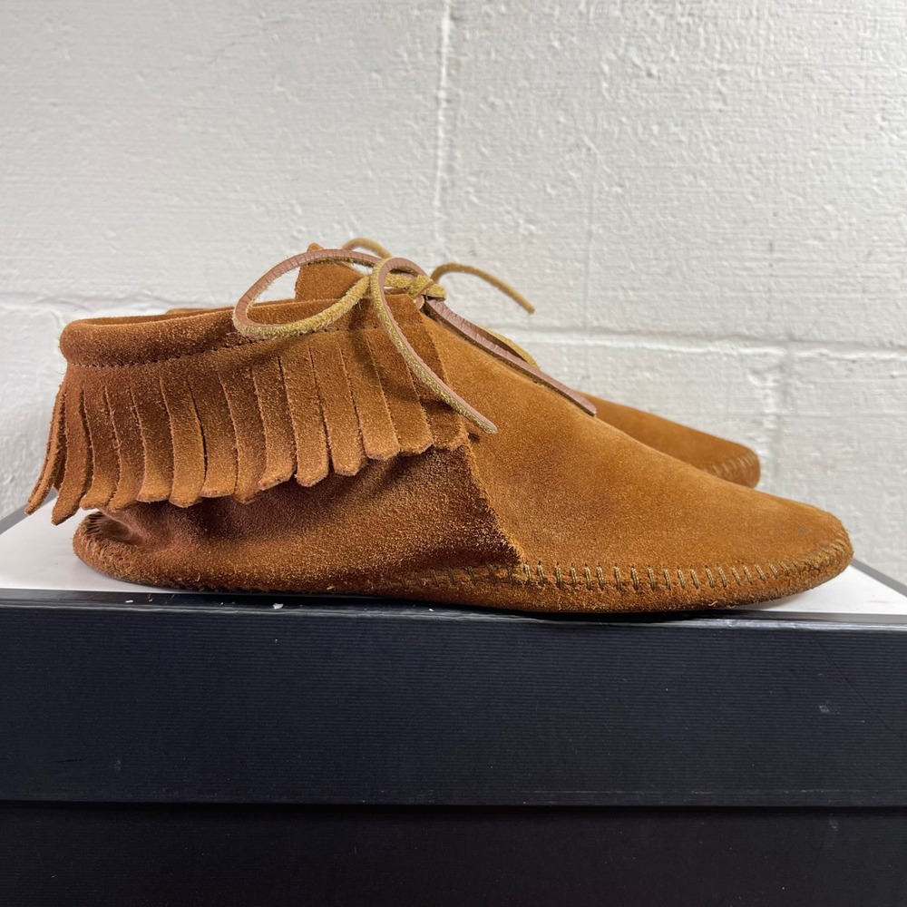 Minnetonka Classic Fringe Moccasin Ankle Boots Brown Suede Lace Women's 11 US